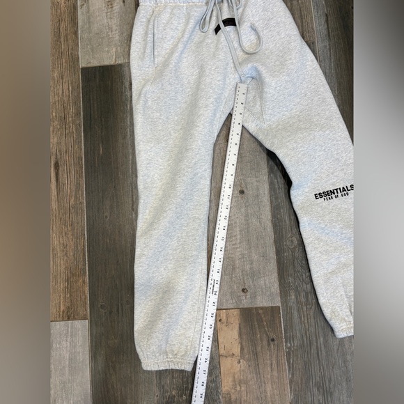 ESSENTIALS FEAR OF GOD CUFFED SWEATPANTS SIZE X- SMALL XS - Picture 10 of 11
